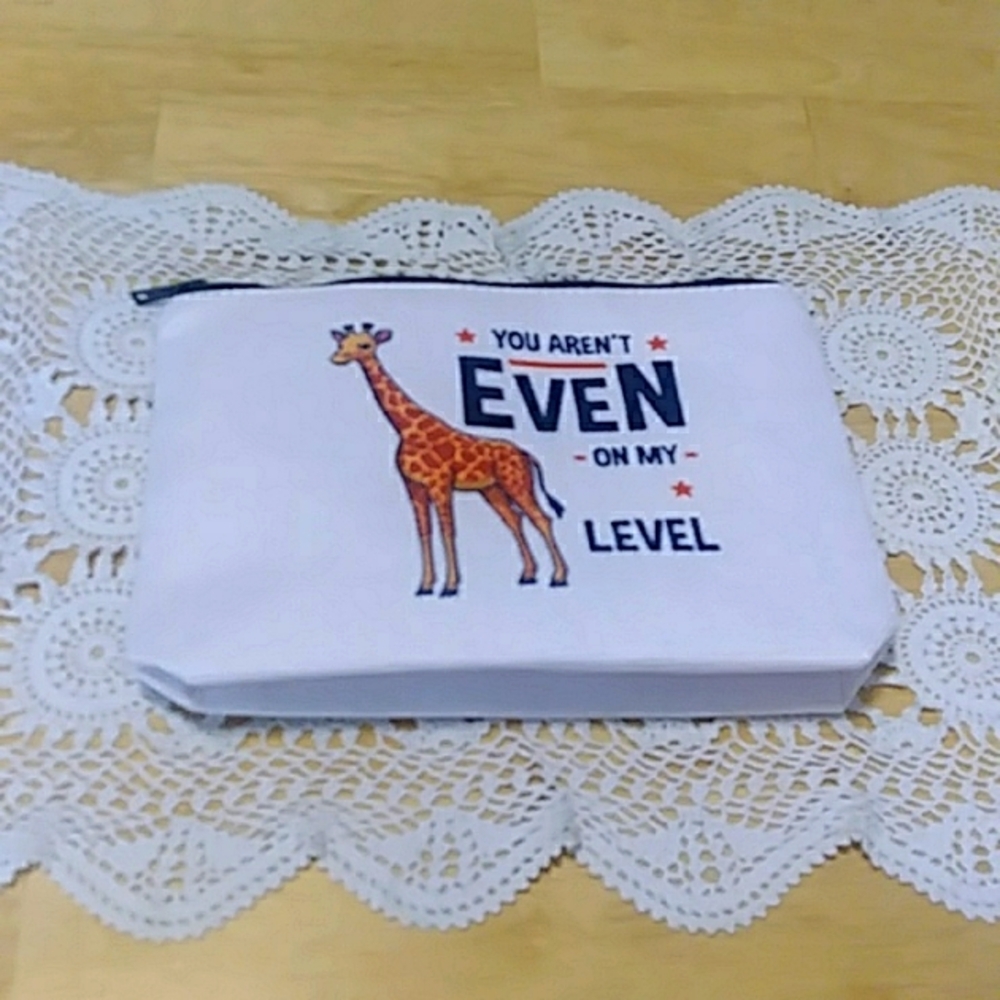 Cosmetic bag / makeup / toiletry bag - Giraffe Humor